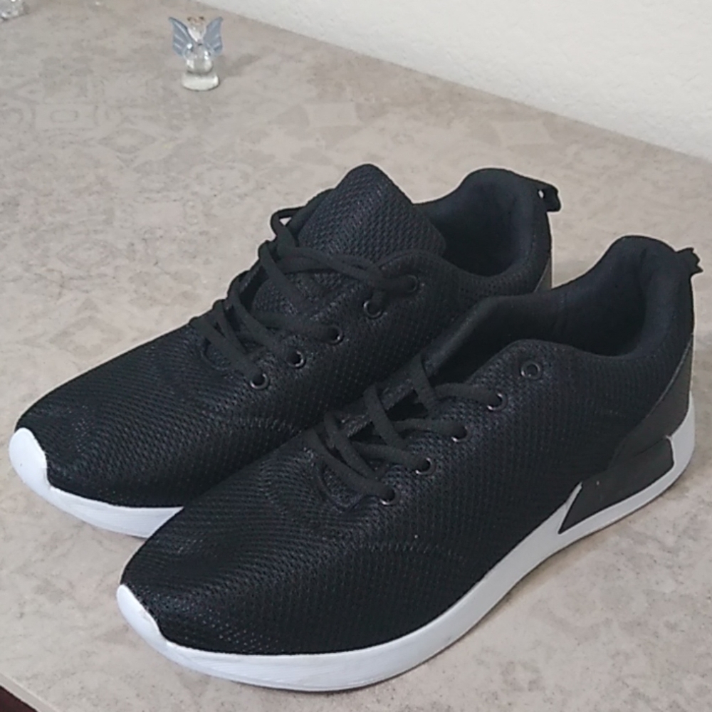 Running Shoes